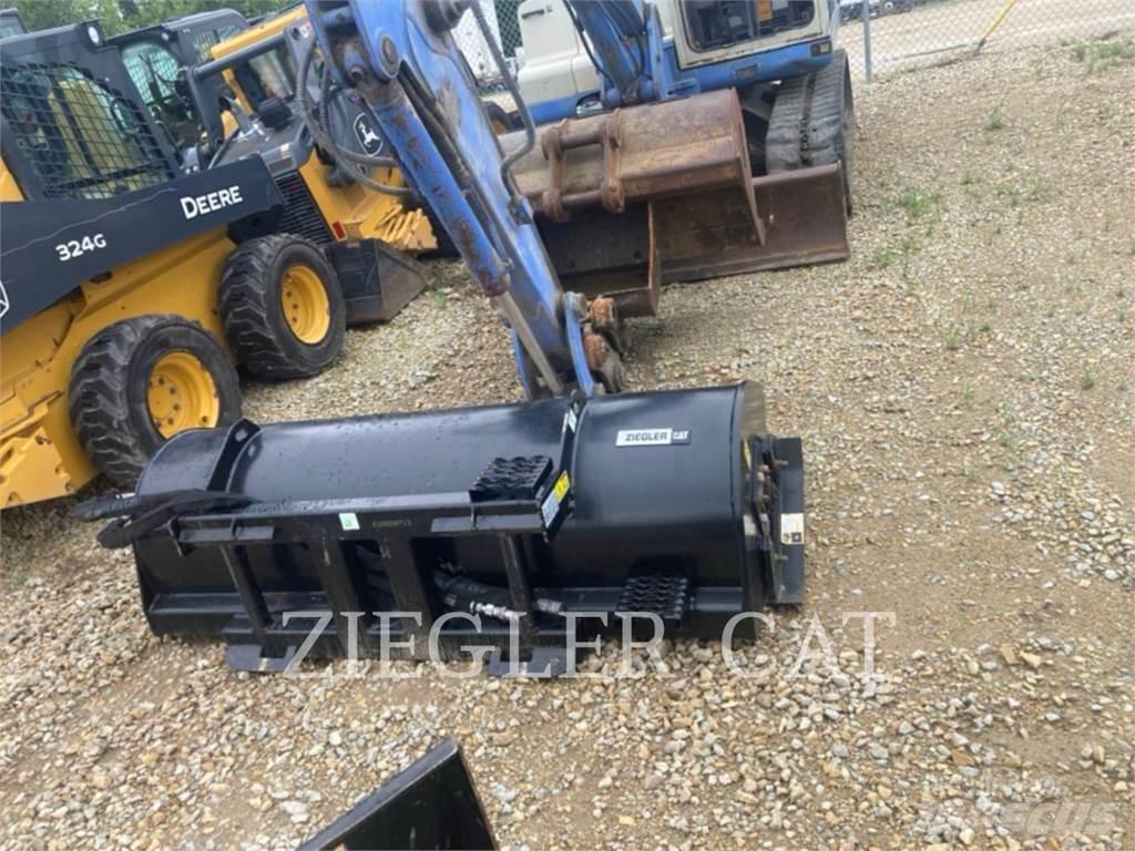 CAT LT118 动力旋转耙