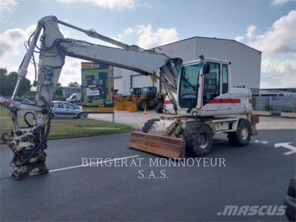 CAT M313D 轮式挖掘机
