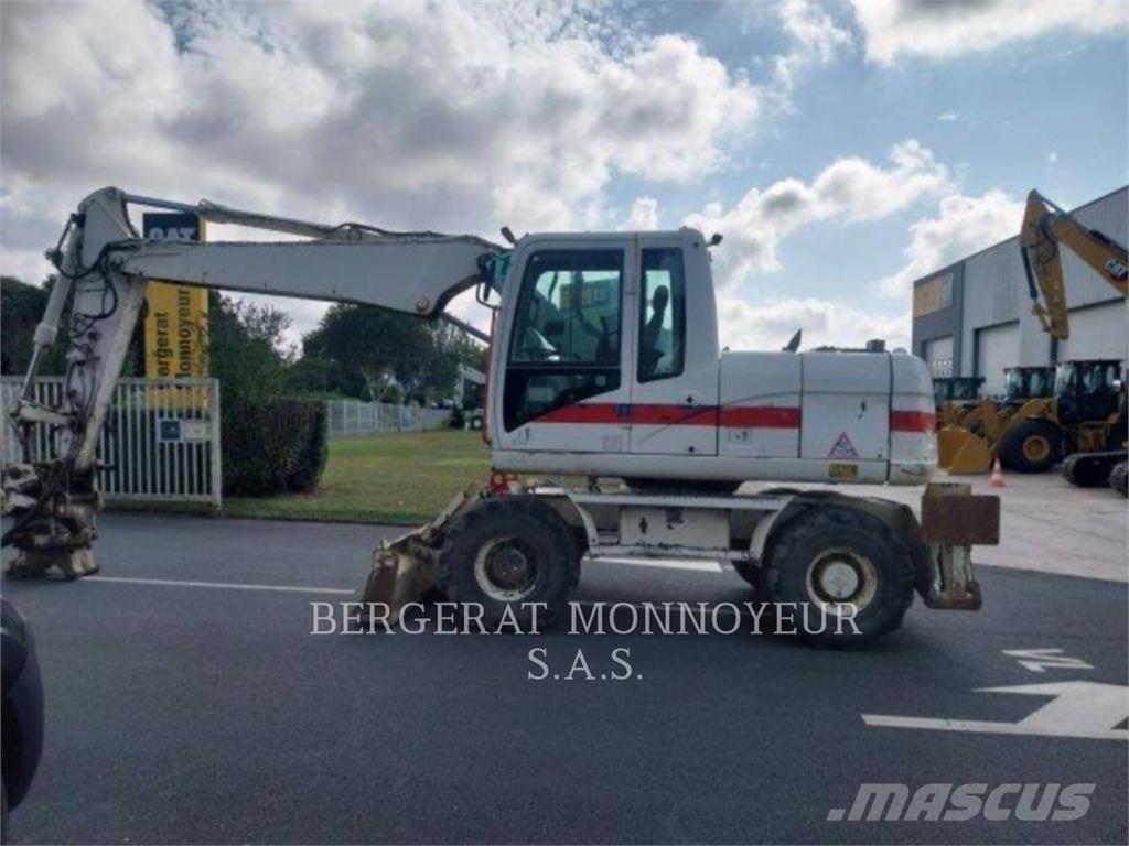 CAT M313D 轮式挖掘机