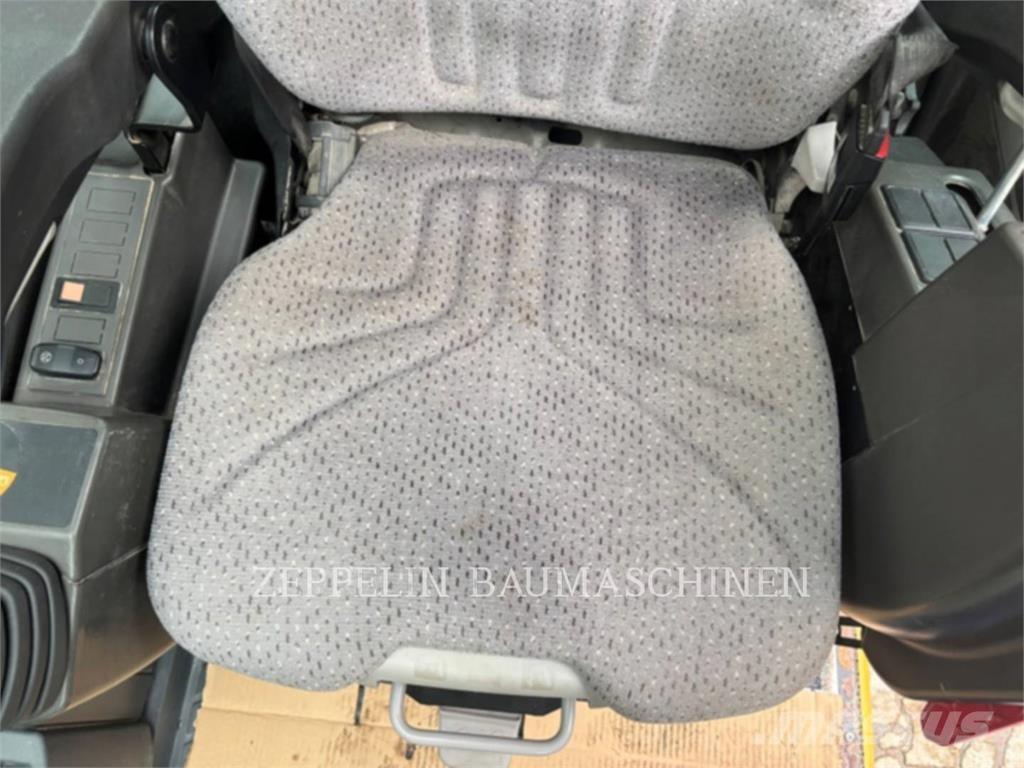 CAT M314F 轮式挖掘机