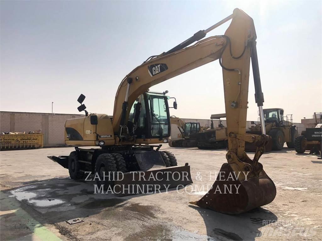 CAT M317D 轮式挖掘机
