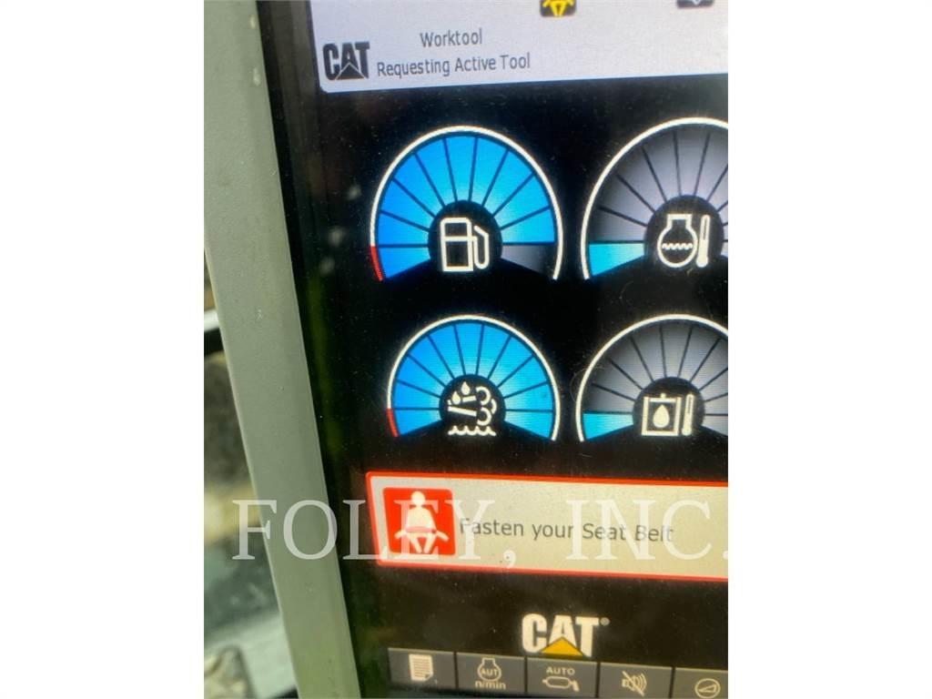 CAT M318F 轮式挖掘机