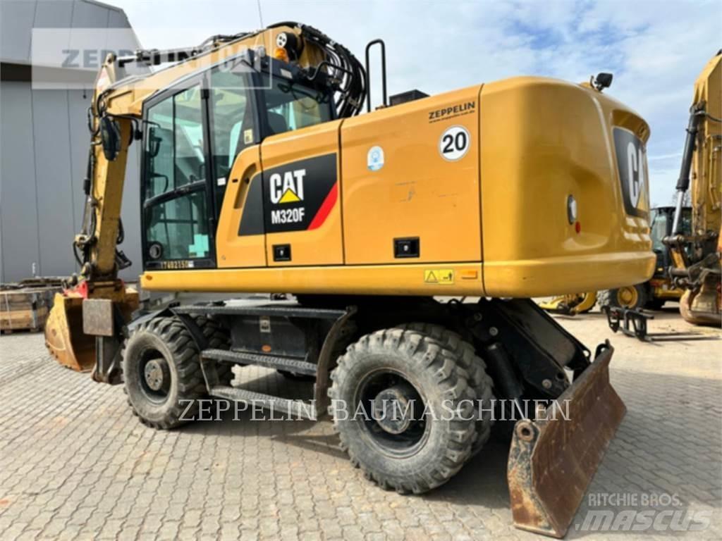 CAT M320F 轮式挖掘机