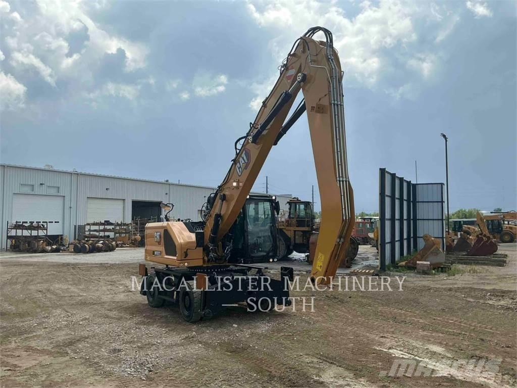 CAT MH3022 轮式挖掘机
