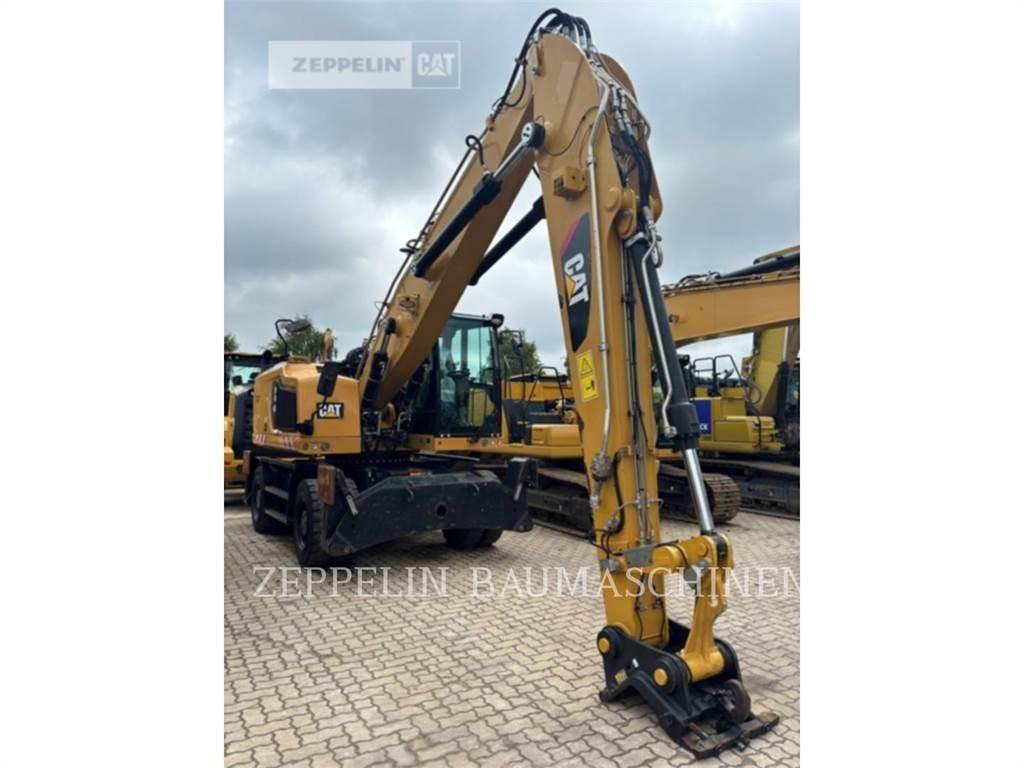 CAT MH3022-06C 组装挖掘机