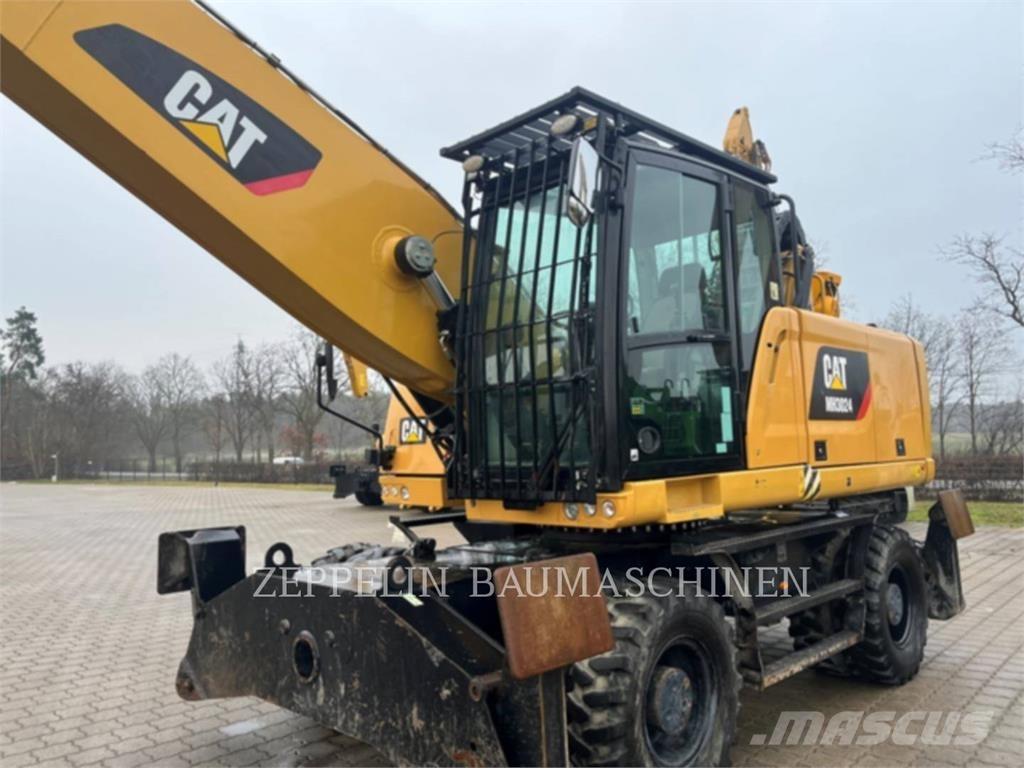 CAT MH3024 组装挖掘机