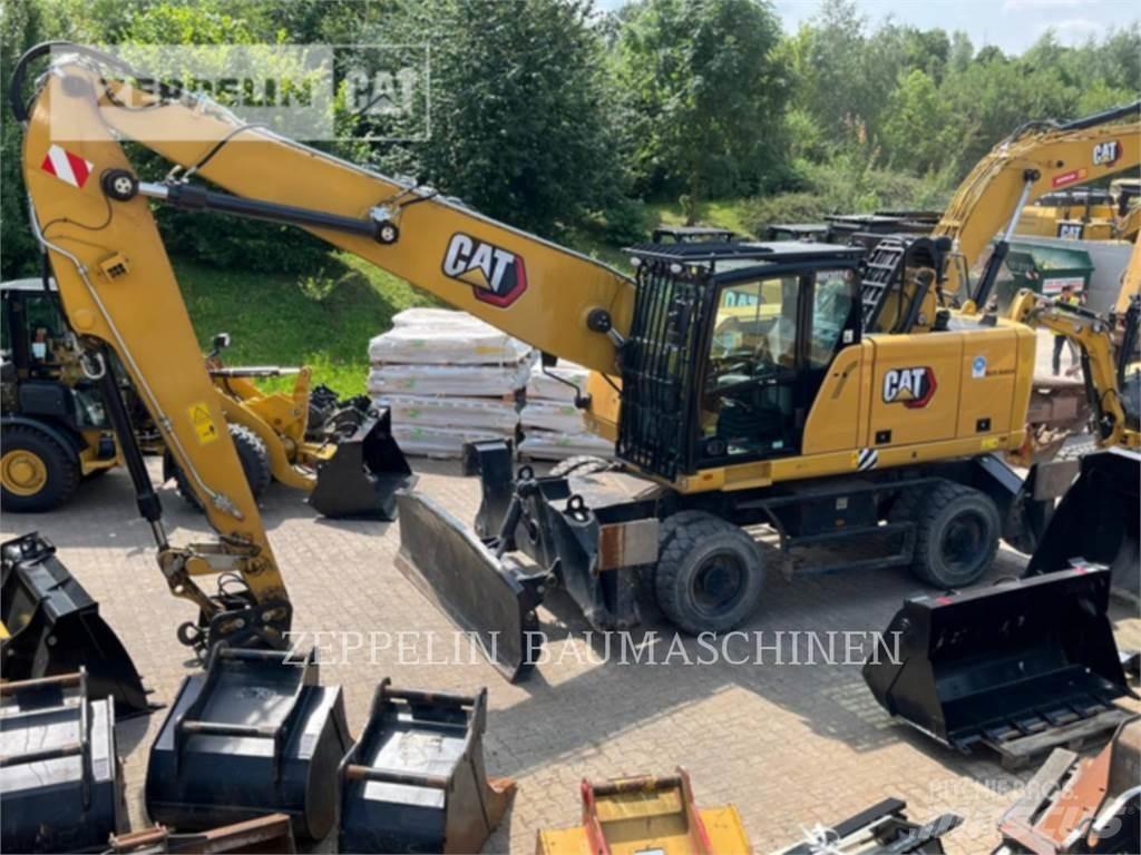 CAT MH3024-06C 组装挖掘机