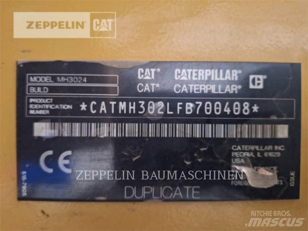 CAT MH3024-06C 组装挖掘机