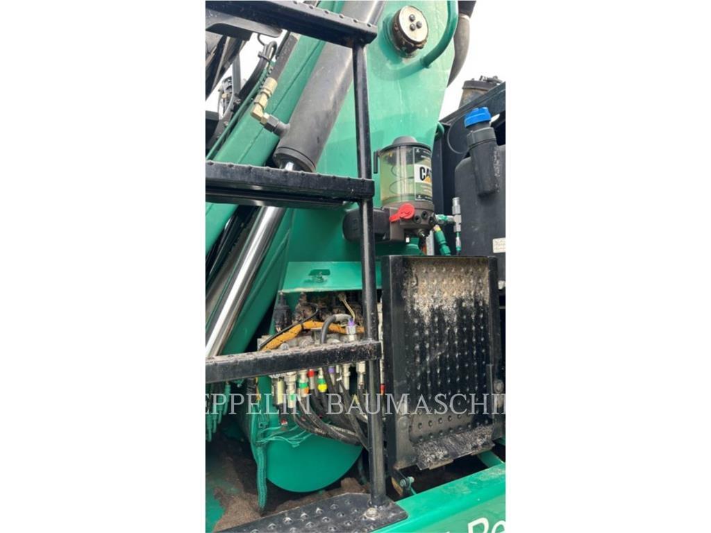 CAT MH3024-06C 组装挖掘机