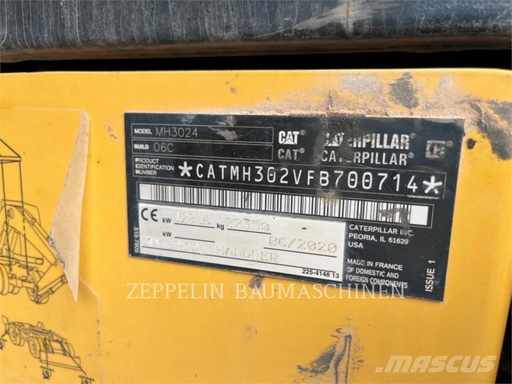 CAT MH3024-06C 组装挖掘机