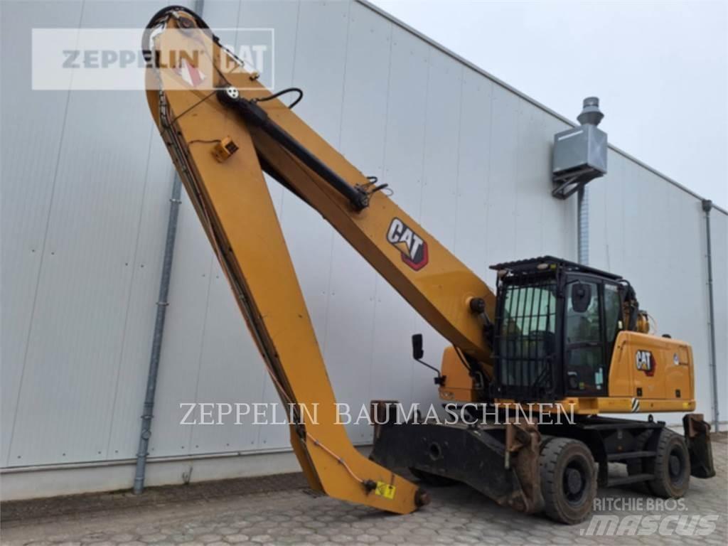 CAT MH3026-06C 组装挖掘机