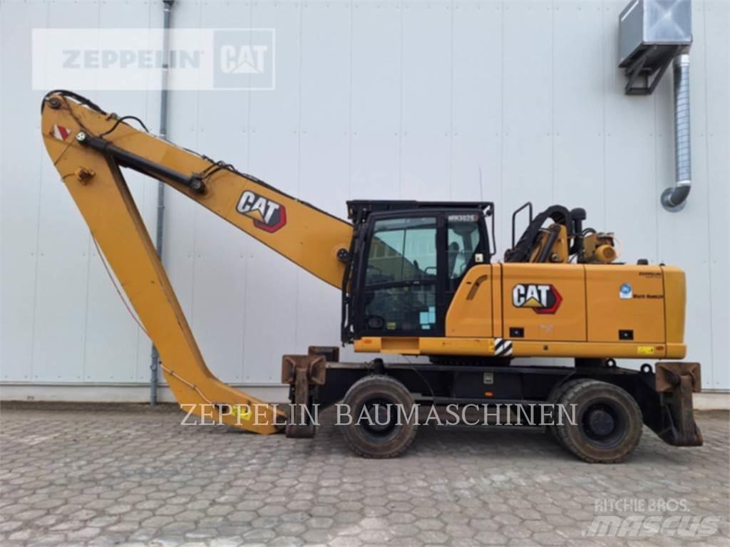 CAT MH3026-06C 组装挖掘机