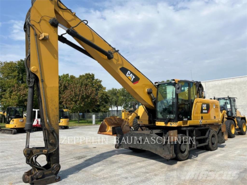 CAT MH3026-06C 组装挖掘机