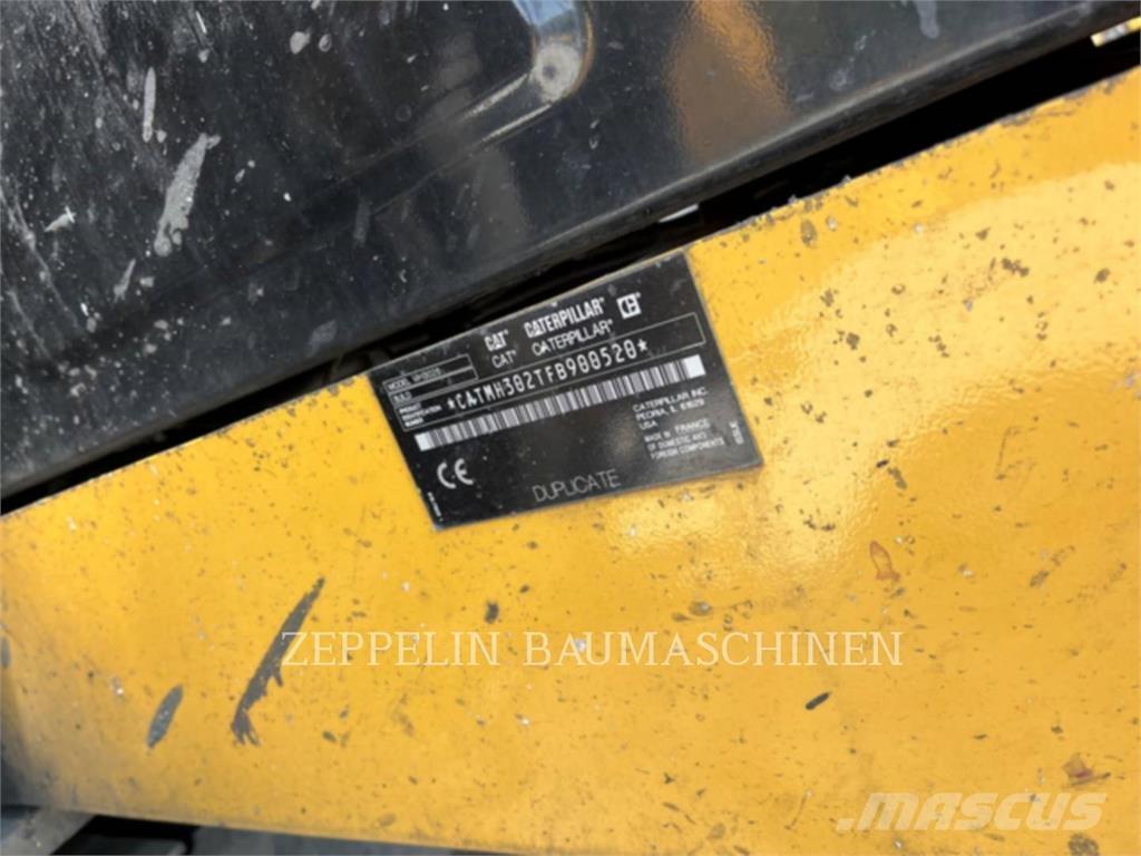 CAT MH3026-06C 组装挖掘机