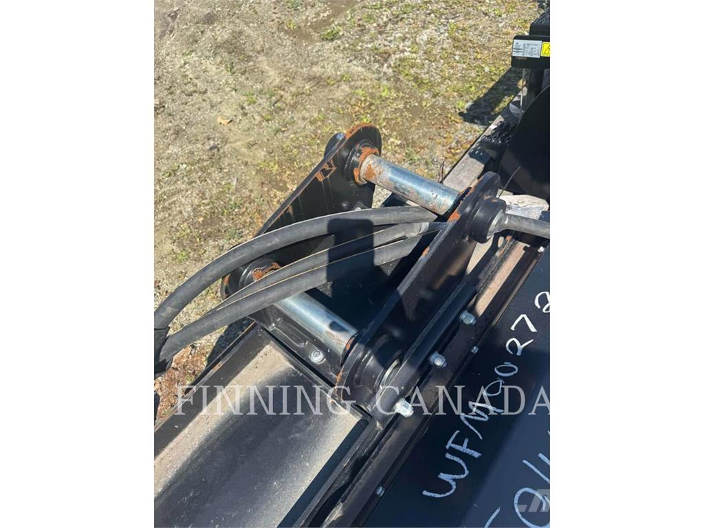 CAT MH8-FM-HMF210 割草机