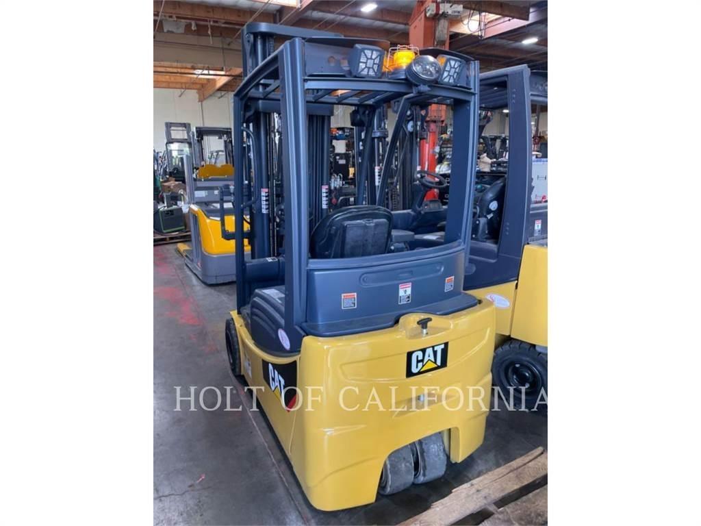 CAT MITSUBISHI 2ET4000 电动叉车