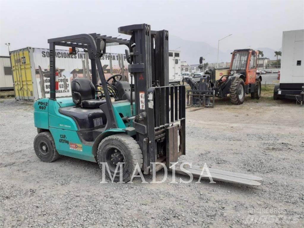 CAT MITSUBISHI FD30NM5 其他叉车