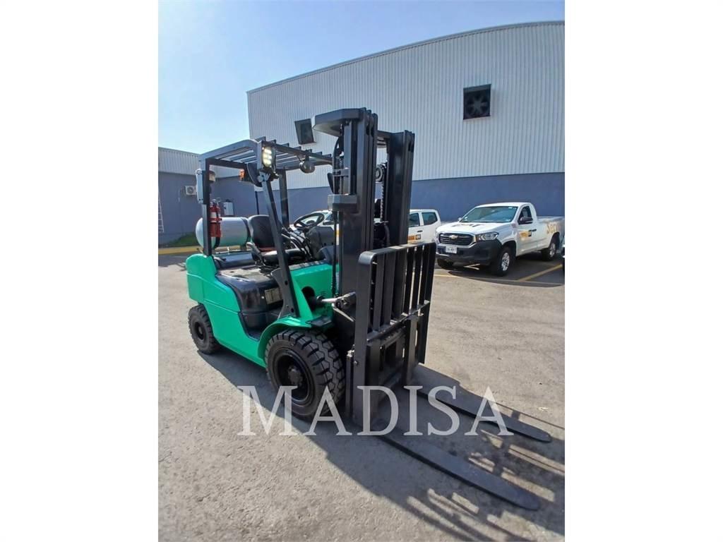 CAT MITSUBISHI FG30N-LP 其他叉车