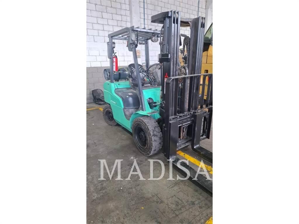 CAT MITSUBISHI FG30N-LP 其他叉车