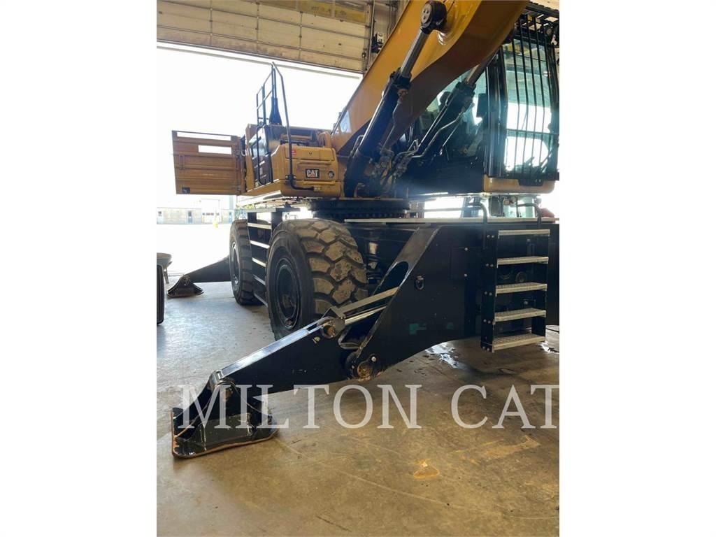 CAT MULTIDOCKER CH600 组装挖掘机