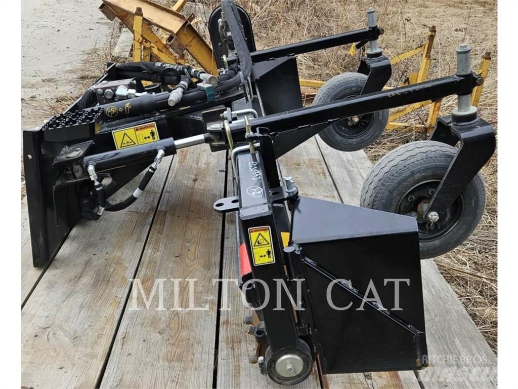 CAT PR121 POWERBOX RAKE 犁耙和摊草机