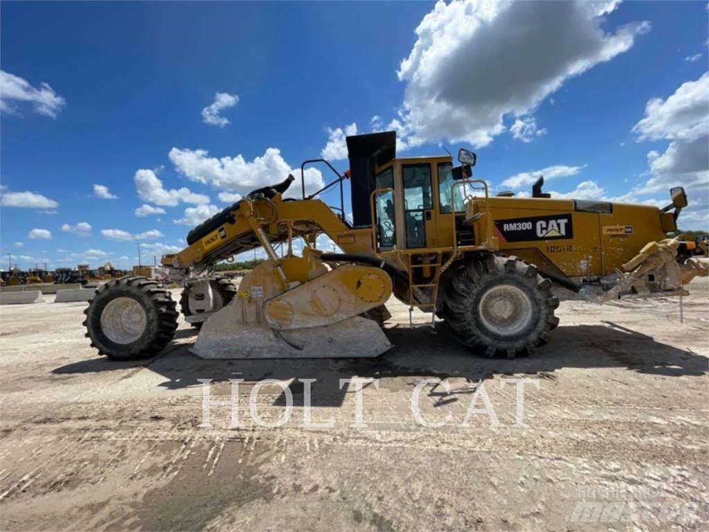 CAT RM300 沥青再生设备