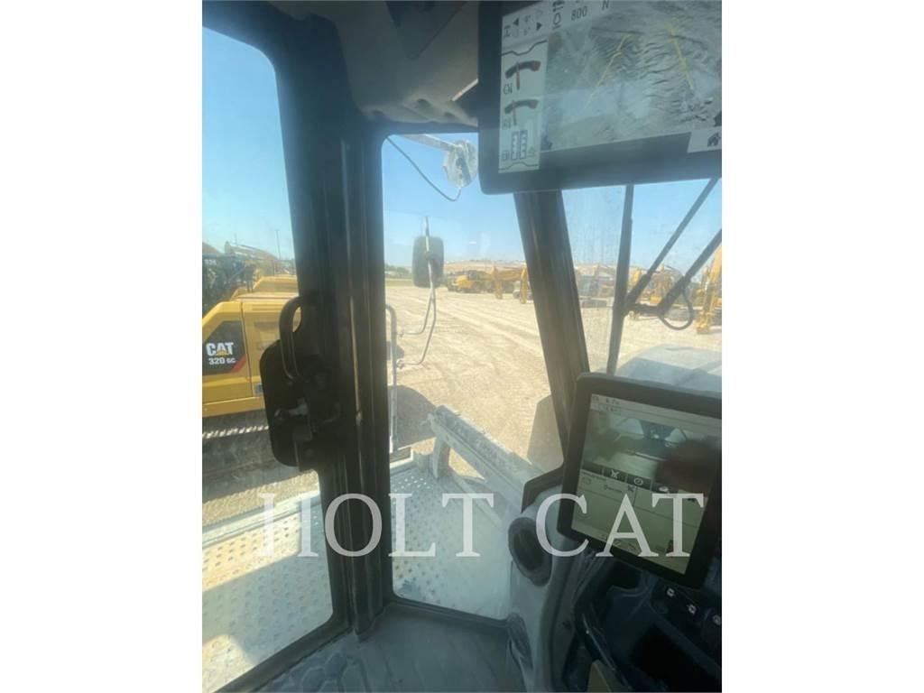 CAT RM400 沥青再生设备