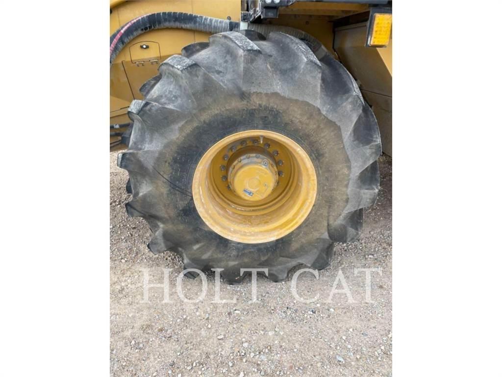 CAT RM400 沥青再生设备