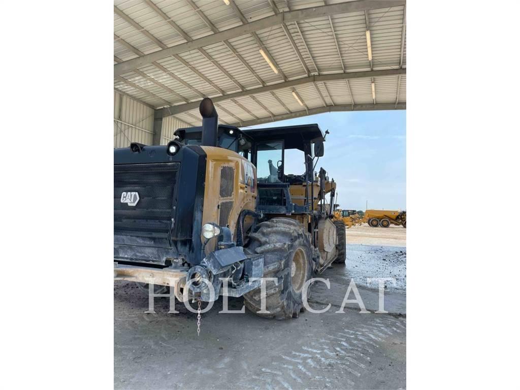 CAT RM400 沥青再生设备