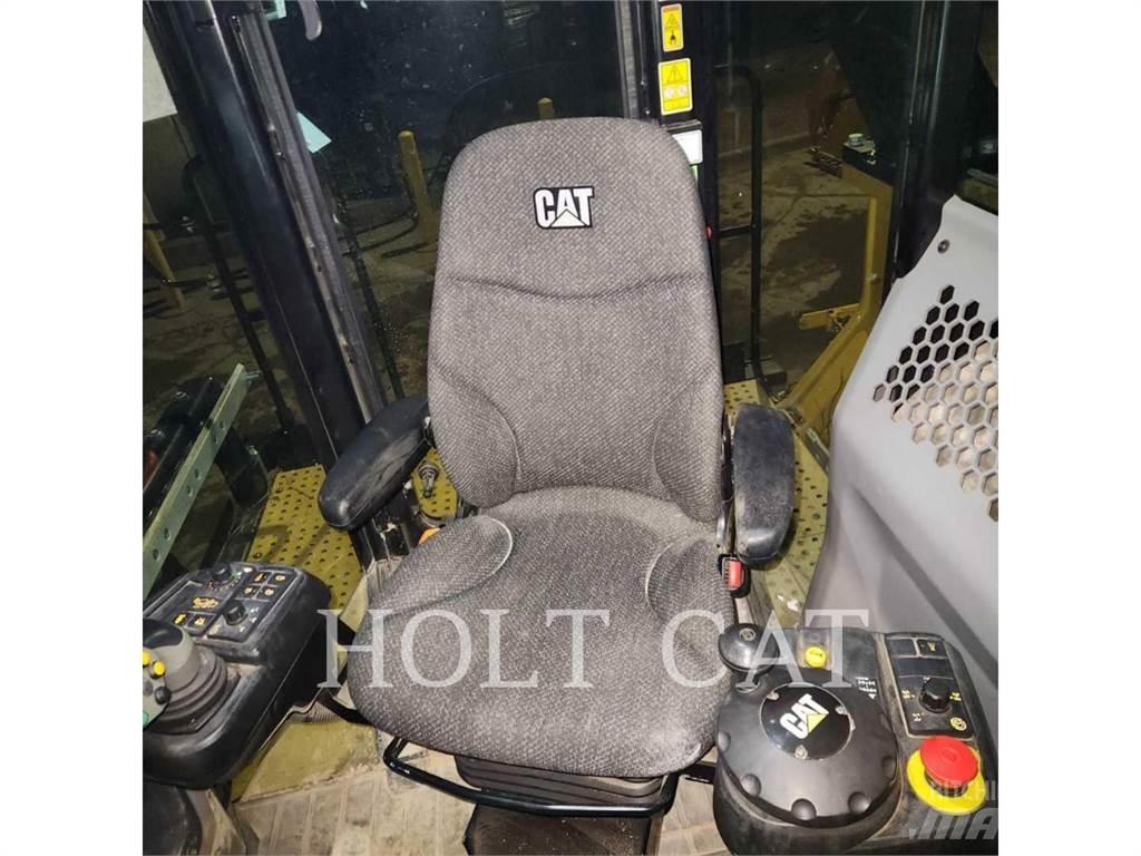 CAT RM400 沥青再生设备