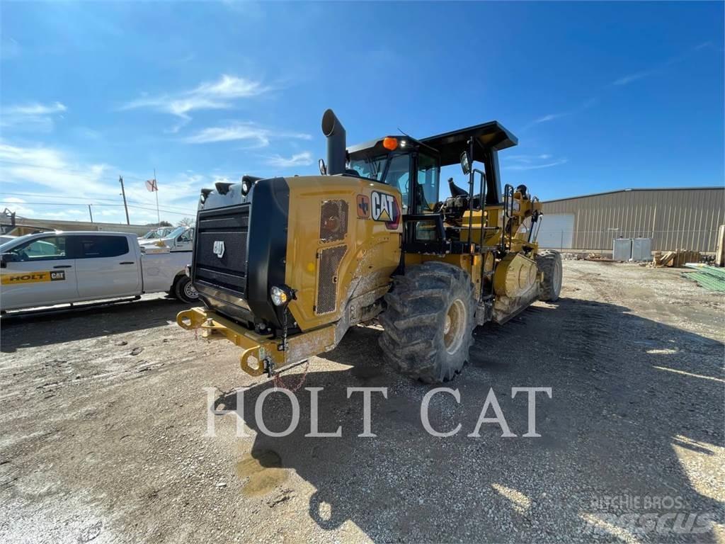 CAT RM400 沥青再生设备