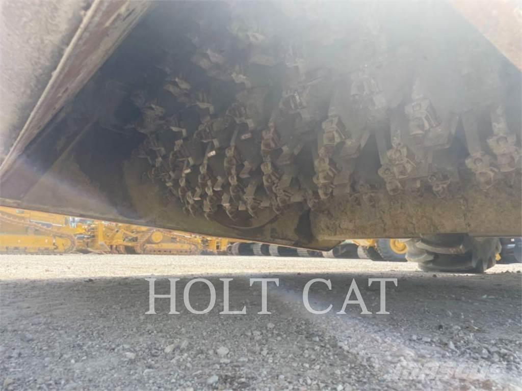 CAT RM400 CAB 轮式装载机