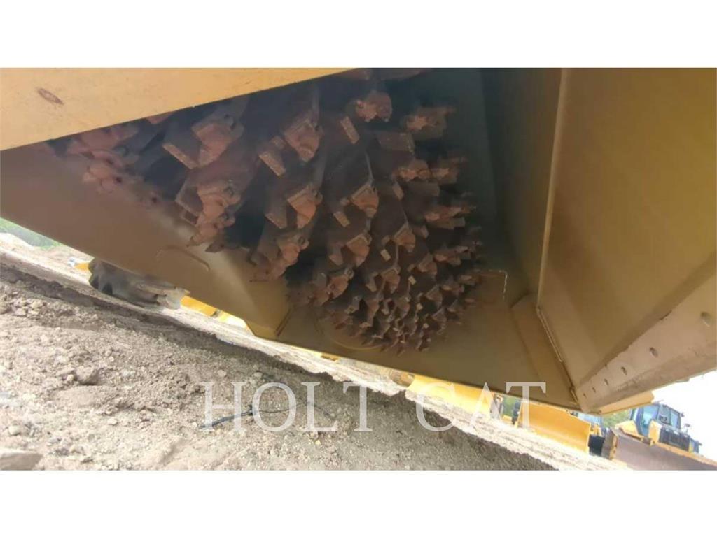 CAT RM400 CAB 沥青再生设备