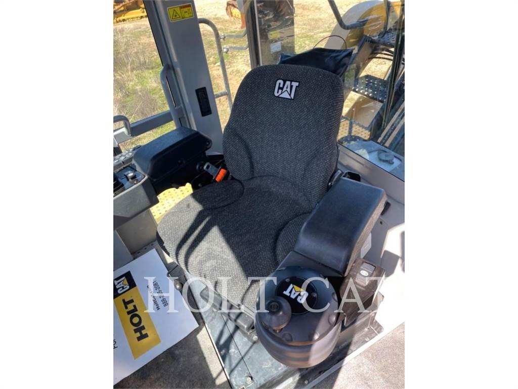 CAT RM500B CAB 沥青再生设备