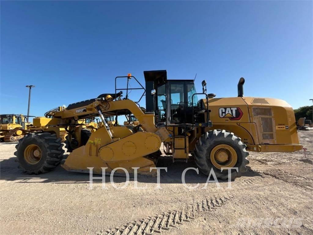 CAT RM500B CAB 沥青再生设备