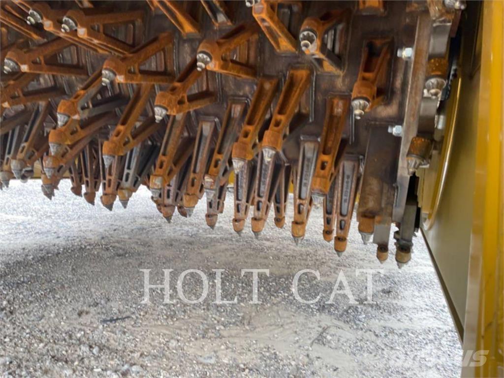CAT RM500B CAB 沥青再生设备