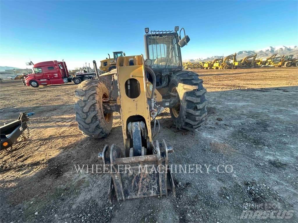 CAT TH330B 伸缩臂叉装车|叉装车