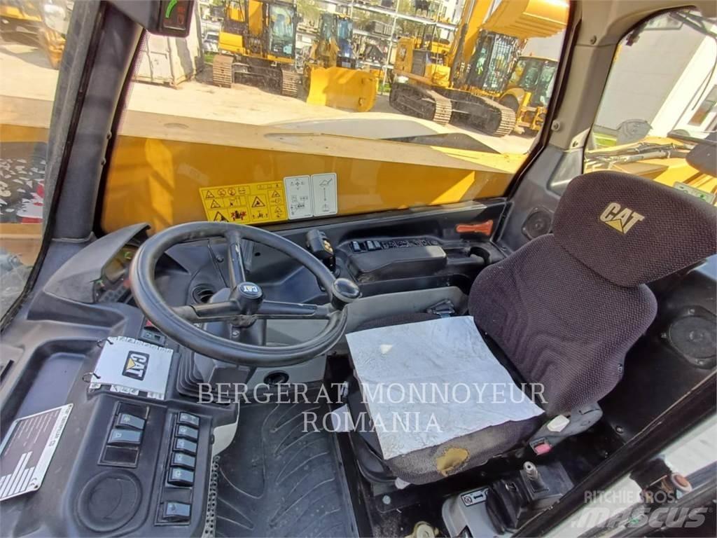 CAT TH407C 伸缩臂叉装车|叉装车