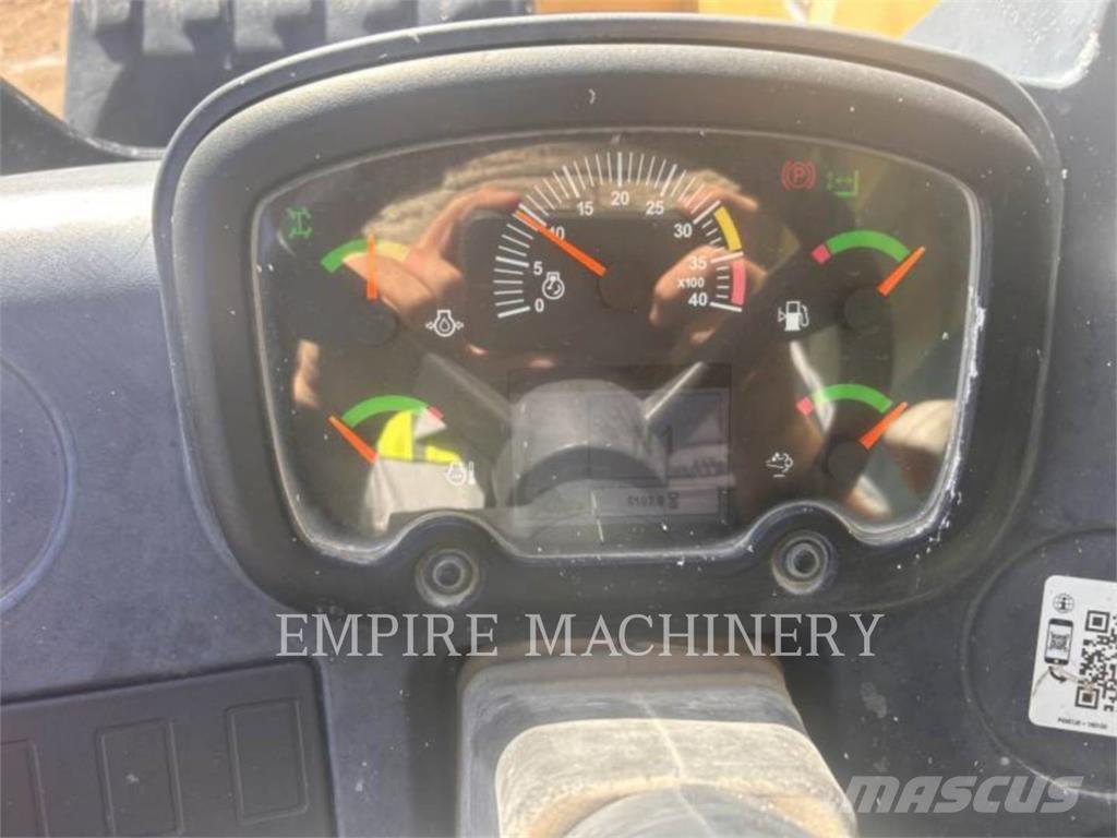 CAT TL1055D 伸缩臂叉装车|叉装车