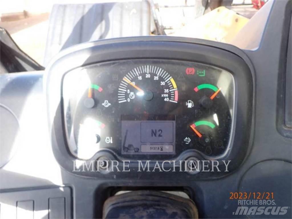 CAT TL1255D 伸缩臂叉装车|叉装车