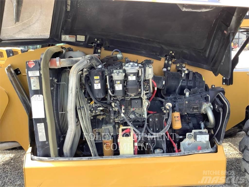 CAT TL1255DC 伸缩臂叉装车|叉装车
