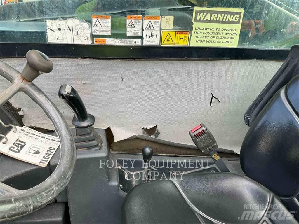 CAT TL642CO 伸缩臂叉装车|叉装车