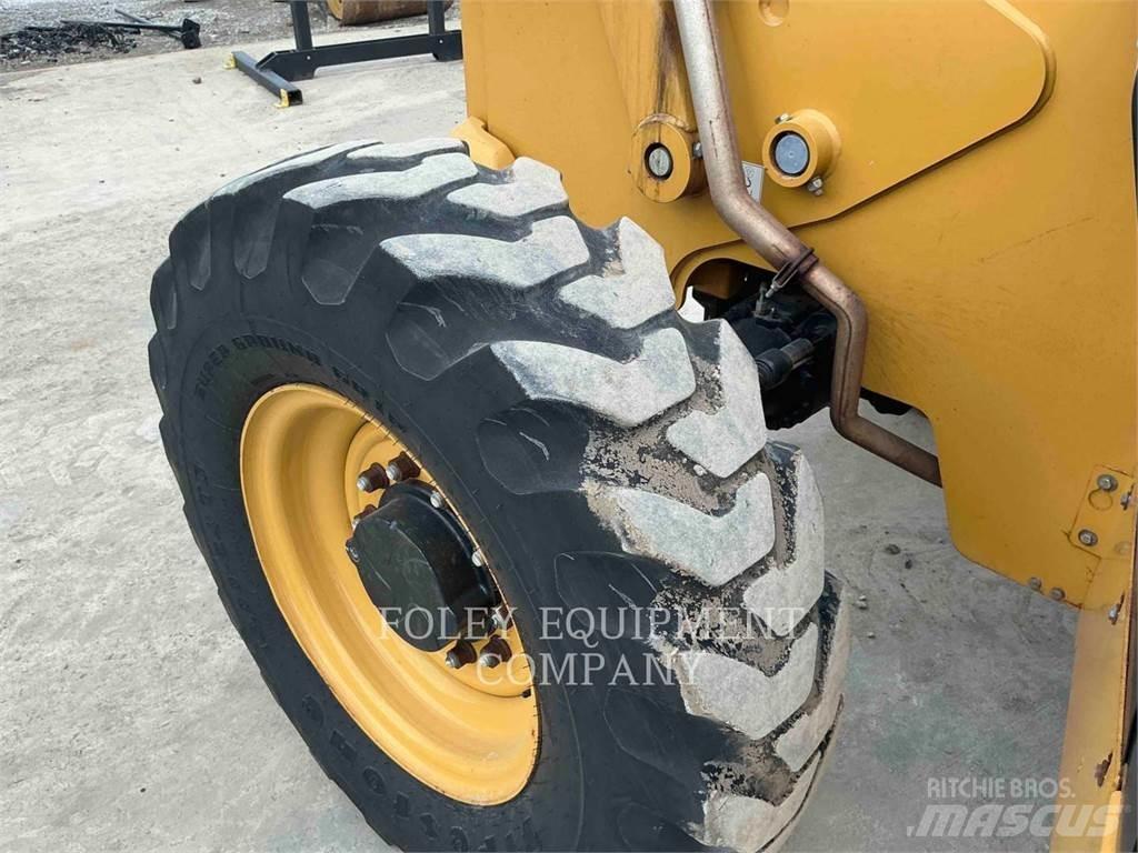 CAT TL642D 伸缩臂叉装车|叉装车