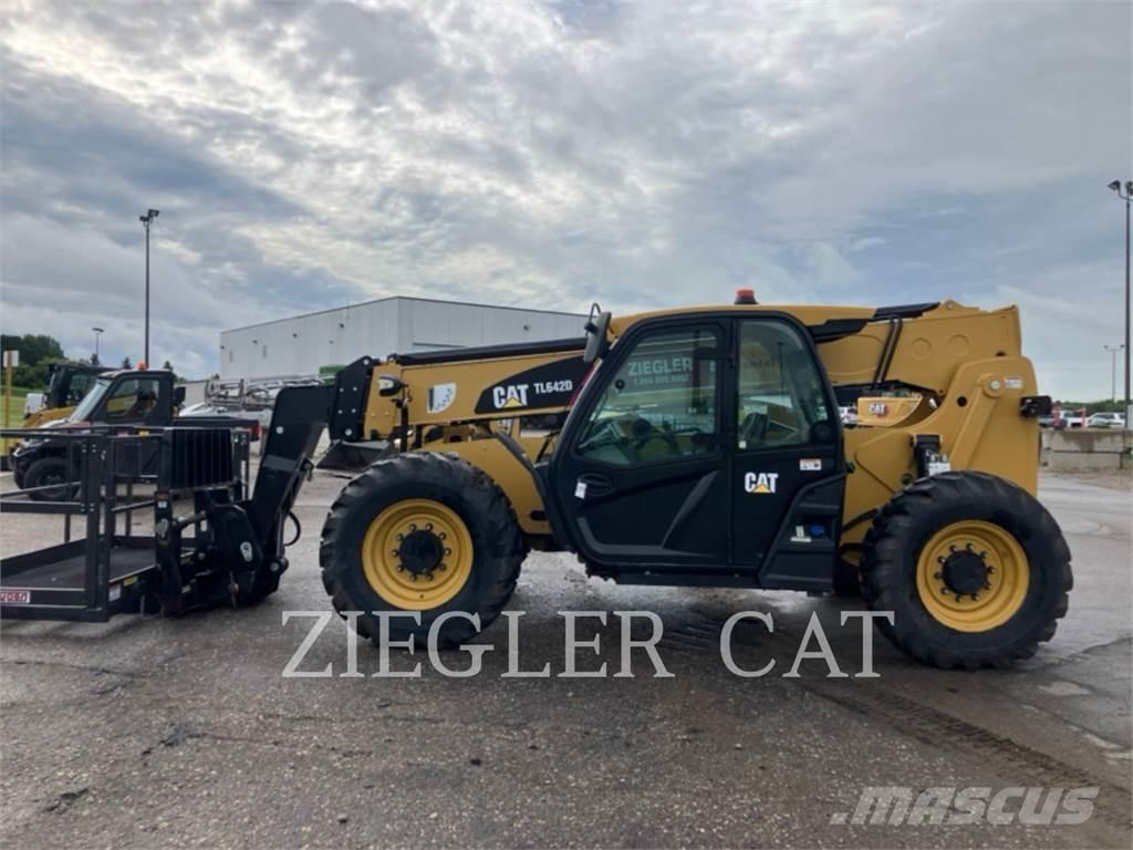 CAT TL642D 伸缩臂叉装车|叉装车