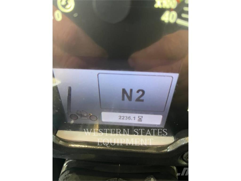 CAT TL642D 伸缩臂叉装车|叉装车