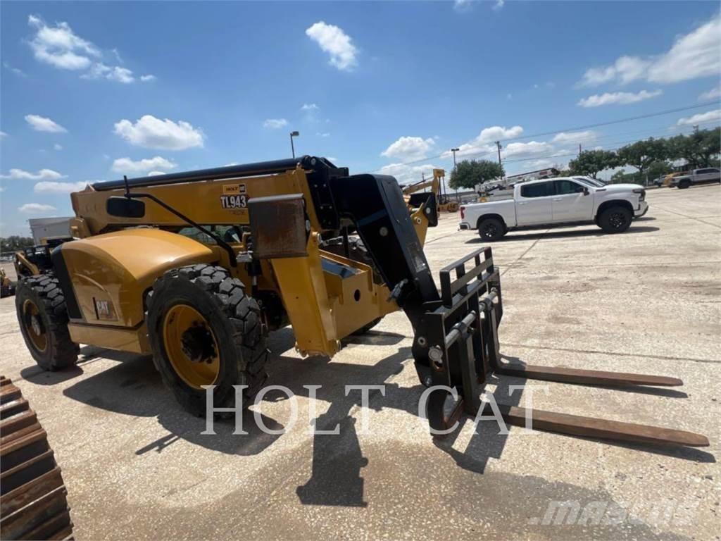 CAT TL943 轮式装载机