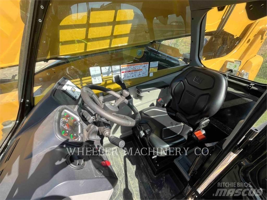 CAT TL943 CB 伸缩臂叉装车|叉装车