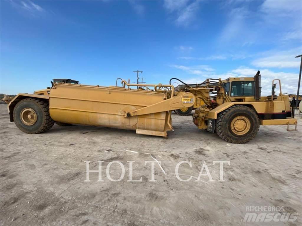 CAT W00 613C 铲运机
