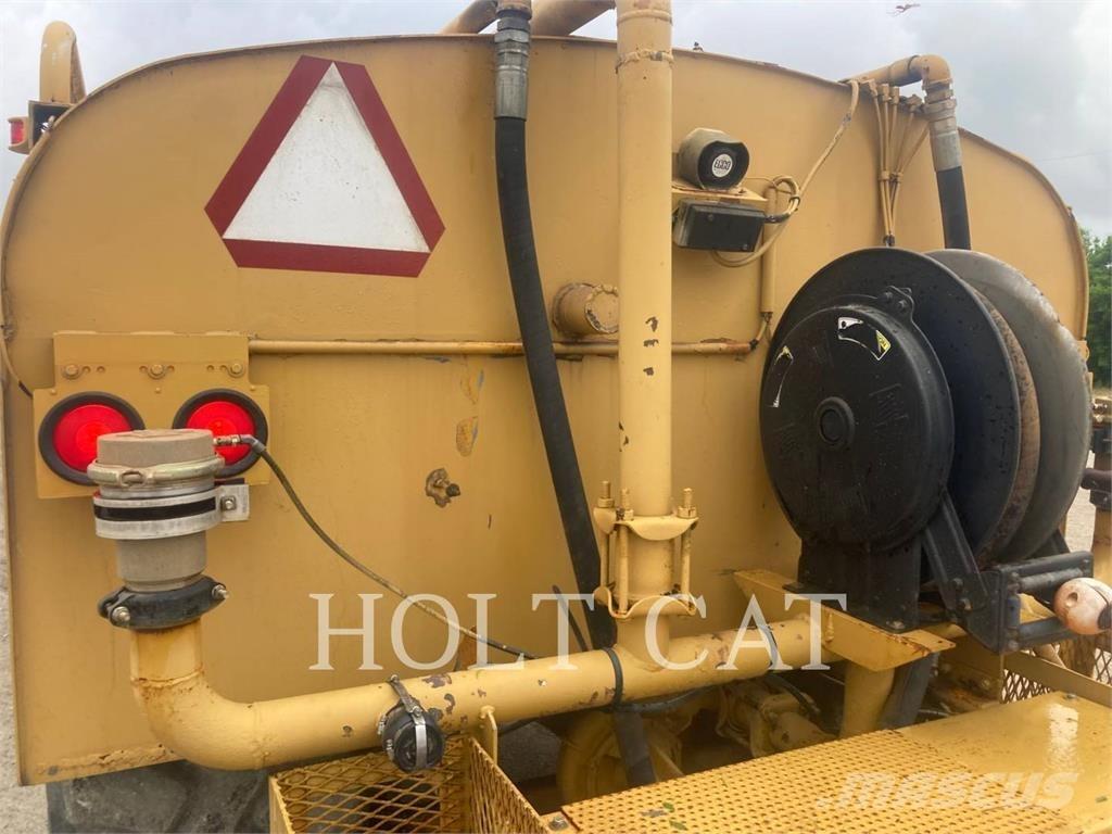 CAT W00 613C 铲运机