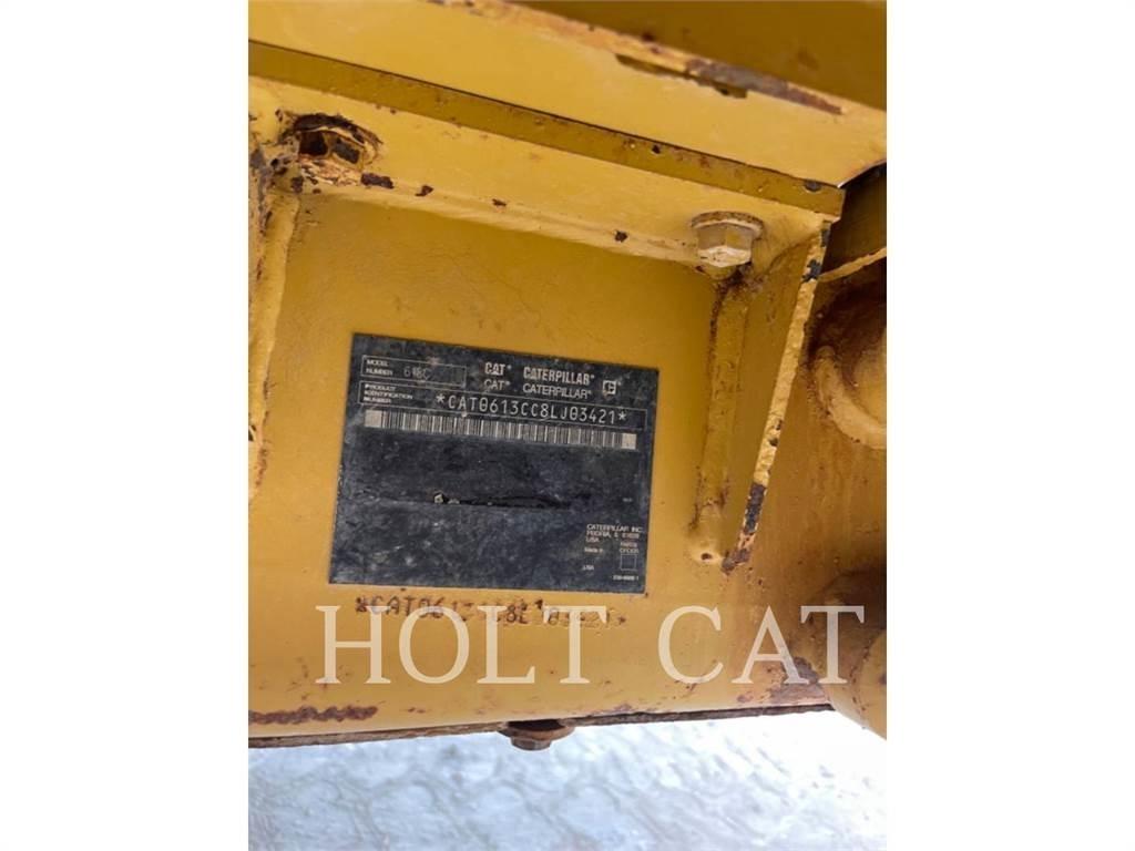 CAT W00 613C 铲运机